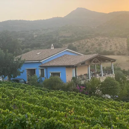 Oda ve Kahvaltı Casa Vacanze Alba