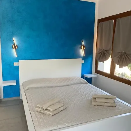 Oda ve Kahvaltı Casa Vacanze Alba