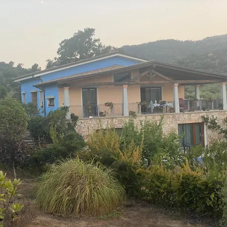 Oda ve Kahvaltı Casa Vacanze Alba *