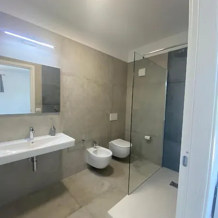 Oda ve Kahvaltı Casa Vacanze Alba