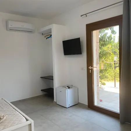 Oda ve Kahvaltı Casa Vacanze Alba Loceri